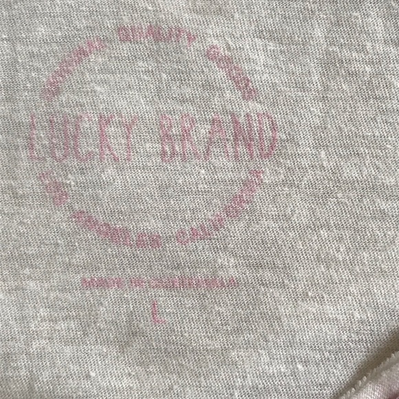 Lucky Brand tee with flowers in EUC - Picture 4 of 10
